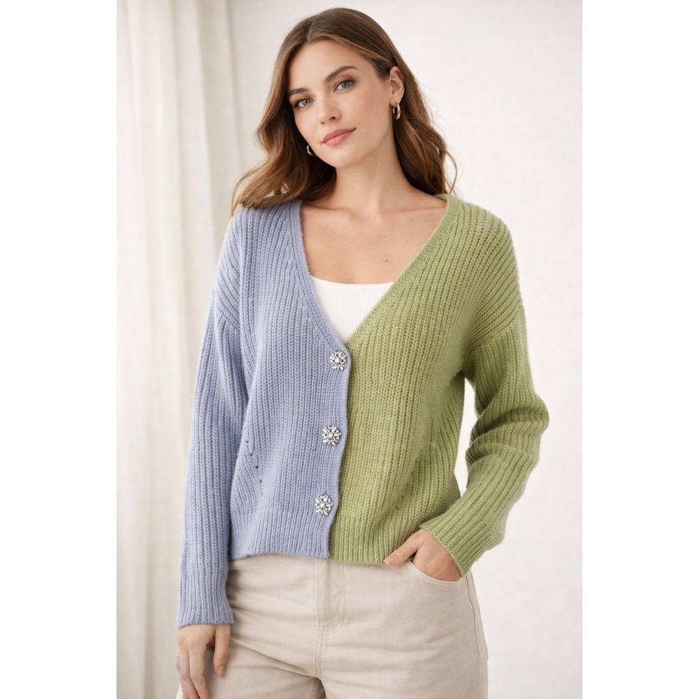 Forever 21 Rhinestone Button Cardigan Women's Large Preppy‎ Luxe Spring